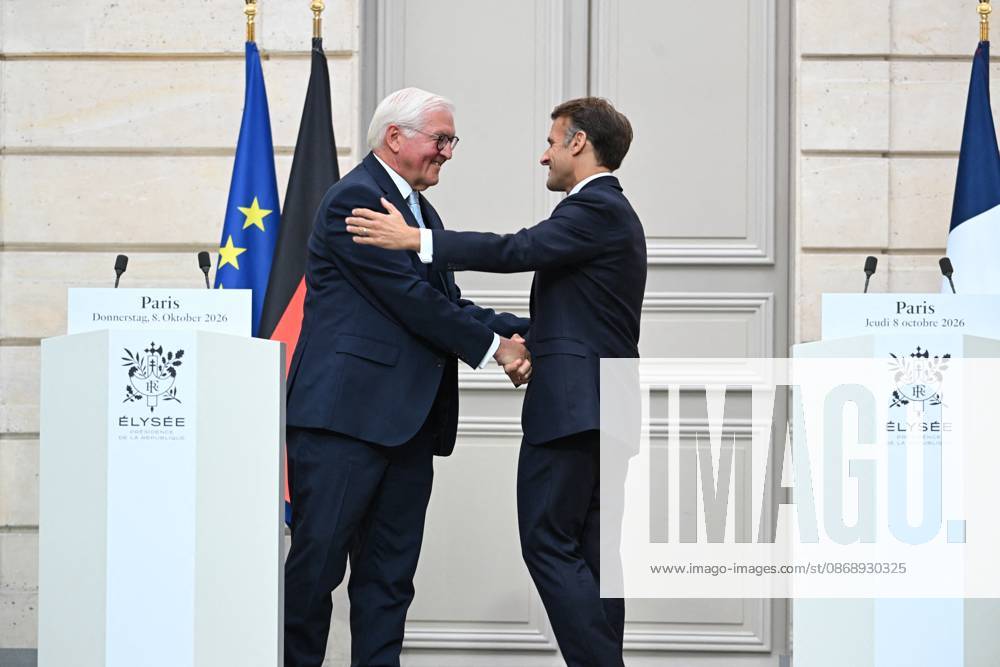 French And German Presidents Press Conference - Paris French President Emmanuel Macron and German President Frank Walter Steinmeier hold a joint press conference at the Elysee Palace in Paris, France on Undated. Photo by Eric Tschaen Pool ABACAPRESS.COM PARIS IDF France