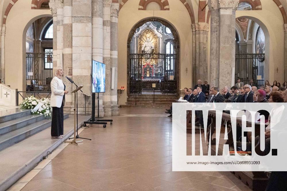 IPA89429973 - Milan, October 8, 26, Basilica of St. Ambrose, Eucharistic celebration marking the 25th anniversary of the Linate plane crash