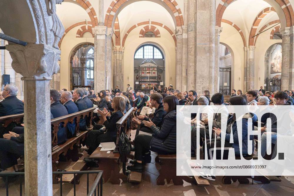 IPA89429977 - Milan, October 8, 1926, Basilica of St. Ambrose, Eucharistic celebration marking the 25th anniversary of the Linate plane crash