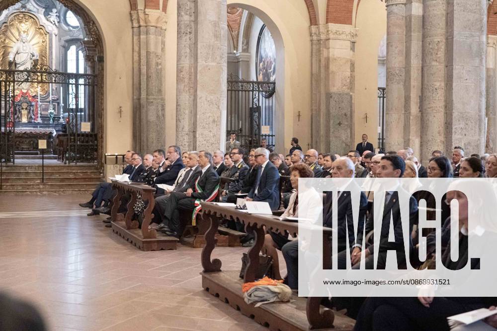 IPA89429932 - Milan, October 8, 1926, Basilica of Saint Ambrose, Eucharistic celebration marking the 25th anniversary of the Linate plane crash