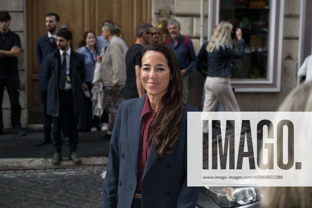 IPA89429517 - Senator Licia Ronzulli arriving at the Teatro Sistina for the celebrations marking the 150th anniversary of the *Corriere della Sera*, in Rome, Italy, on October 8, 2026. Flavio Brancaleone Fotogramma