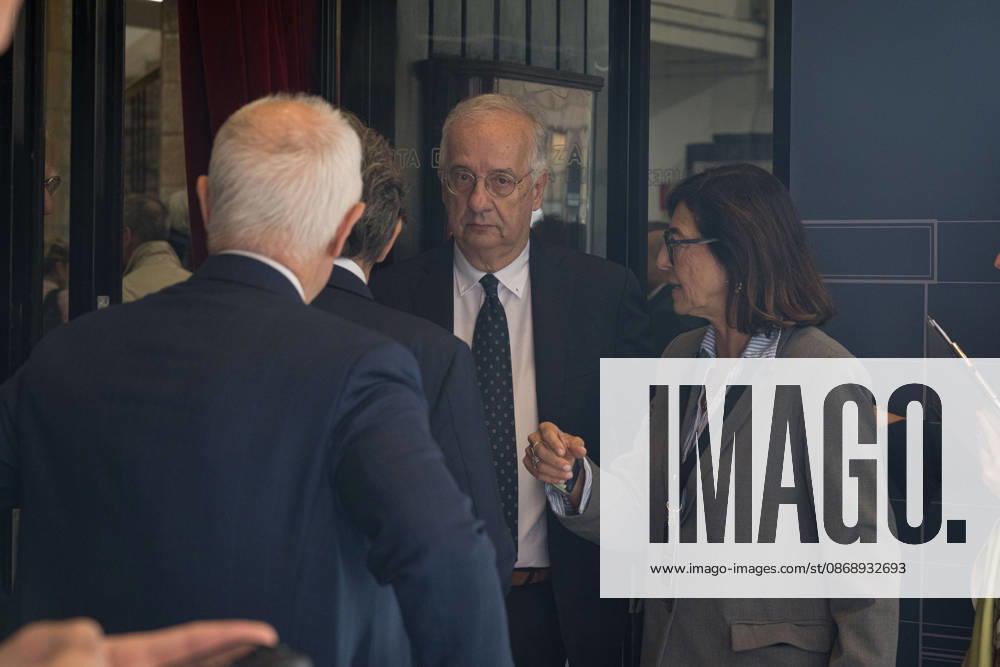 IPA89429502 - Luciano Fontana; Urban Cairo; Walter Veltroni and Fiorenza Sarzanini arriving at the Teatro Sistina for the celebrations marking the 150th anniversary of the *Corriere della Sera*, in Rome, Italy, on October 8, 2026. Flavio Brancaleone Fotogramma
