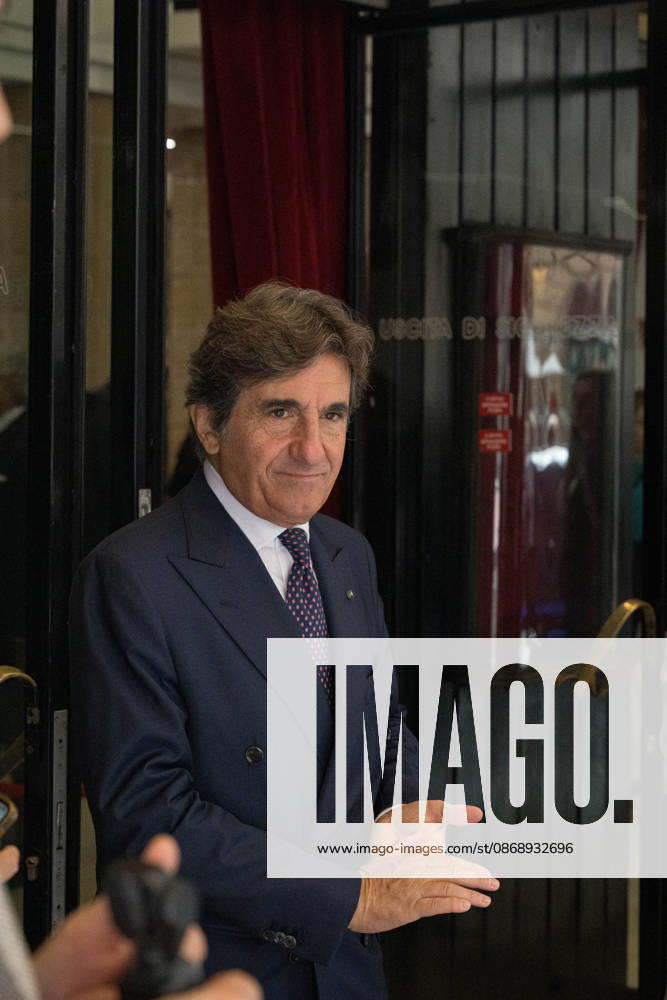 IPA89429505 - Urban Cairo arrives at the Teatro Sistina for the celebrations marking the 150th anniversary of the *Corriere della Sera* in Rome, Italy, on October 8, 2026. Flavio Brancaleone Fotogramma