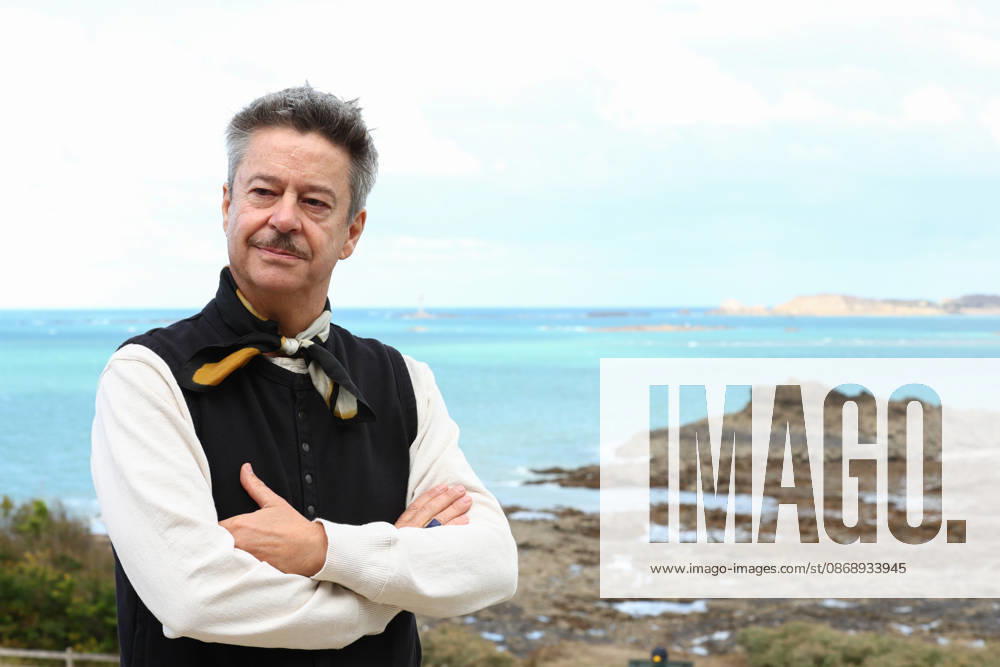 THIBAULT DE MONTALEMBERT posed during the Jury photocall at Emeria during the 37th Dinard British and Irish Film Festival in Dinard, France. Dinard France - ZUMAc179 20261008_zep_c179_039