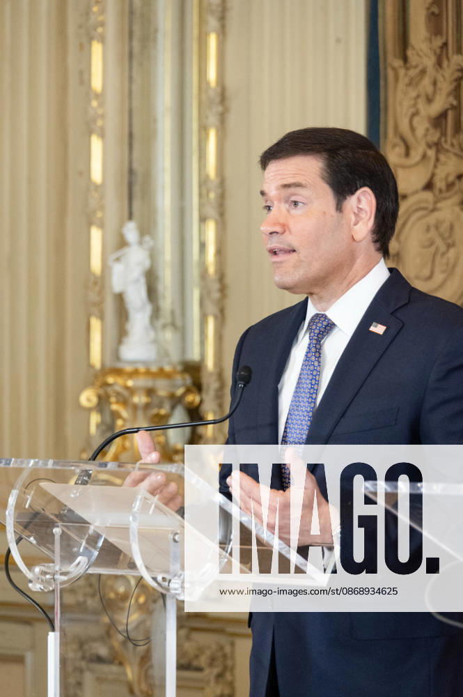 U.S. Secretary of State MARCO RUBIO speaks and gestures at a lectern during a joint press conference with Portuguese Foreign Minister PAULO RANGEL at Palacio das Necessidades in Lisbon, Portugal, on October 8, 2026. The media appearance follows their bilateral meeting during RUBIO s visit to advance defense, economic and technology cooperation. Lisbon Portugal - ZUMAr238 20261008_zip_r238_013