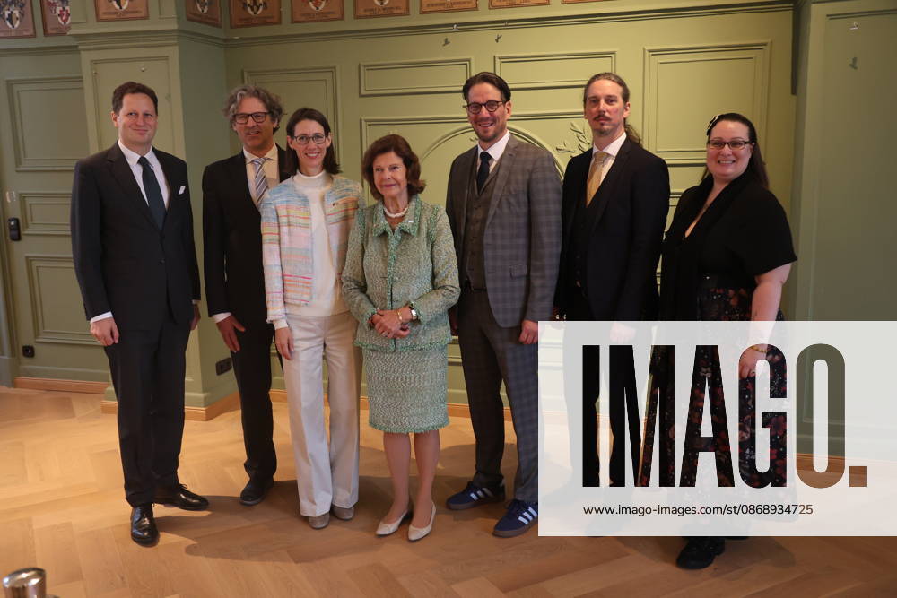 Queen Silvia of Sweden Visits Mainau Island, Konstanz, Mainau, October 8, 2026 Her Majesty Queen Silvia of Sweden visits Mainau Island near Konstanz and, among other things, signs the city’s Golden Book in Baden-Württemberg, Germany