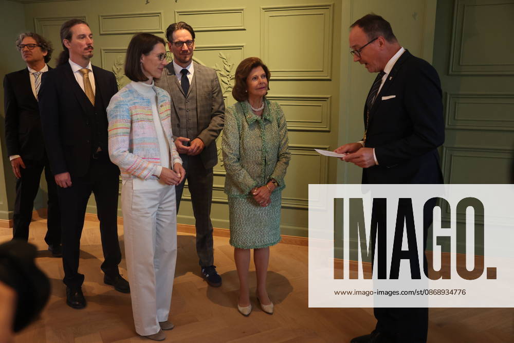Queen Silvia of Sweden Visits Mainau Island, Konstanz, Mainau, October 8, 2026 Her Majesty Queen Silvia of Sweden visits Mainau Island near Konstanz and, among other things, signs the city’s Golden Book in Baden-Württemberg, Germany