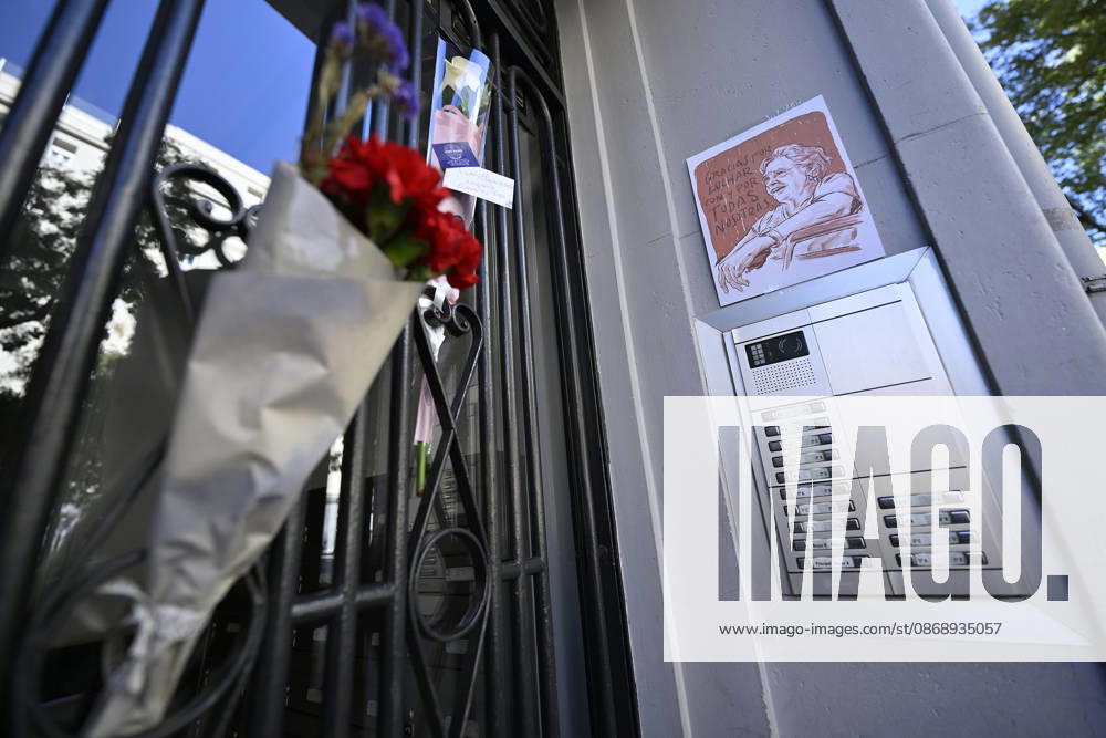 87-year-old symbol of Spain’s housing crisis dies 2 weeks after eviction MADRID, SPAIN - OCTOBER 8: Flowers and notes are left outside the apartment building and on the street where 87-year-old Mari Carmen Abascal lived as a tenant following her death in hospital in Madrid, Spain, on October 8, 2026. Known publicly as Maricarmen, she had lived for around seven decades in the apartment in Madrid’s Retiro district. Burak Akbulut Anadolu Madrid Spain. Editorial use only. Please get in touch for any other usage.