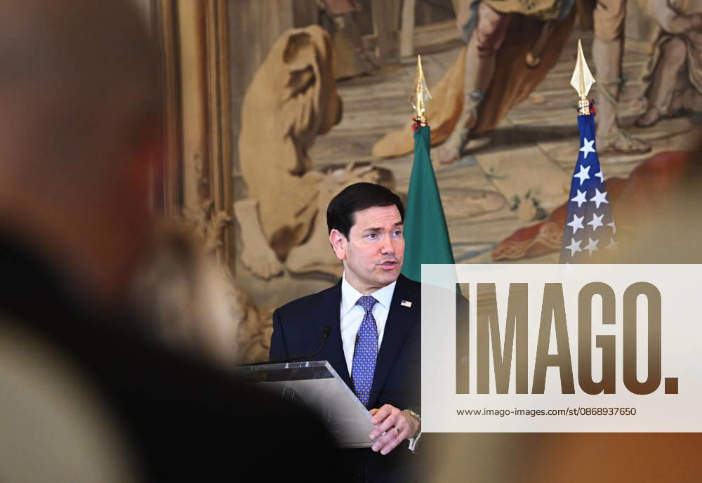 US Secretary of State Marco Rubio visits Portugal LISBON, PORTUGAL - OCTOBER 8: US Secretary of State Marco Rubio and Portuguese Foreign Minister Paulo Rangel (not seen) hold a joint press conference at the Necessidades Palace, home to Portugal s Foreign Ministry, in Lisbon, Portugal, on October 8, 2026. Zed Jameson Anadolu Lisbon Portugal. Editorial use only. Please get in touch for any other usage.
