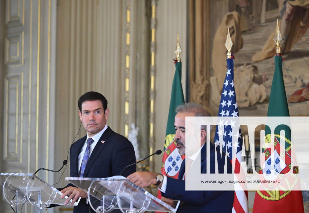 US Secretary of State Marco Rubio visits Portugal LISBON, PORTUGAL - OCTOBER 8: US Secretary of State Marco Rubio (L) and Portuguese Foreign Minister Paulo Rangel (R) hold a joint press conference at the Necessidades Palace, home to Portugal s Foreign Ministry, in Lisbon, Portugal, on October 8, 2026. Zed Jameson Anadolu Lisbon Portugal. Editorial use only. Please get in touch for any other usage.