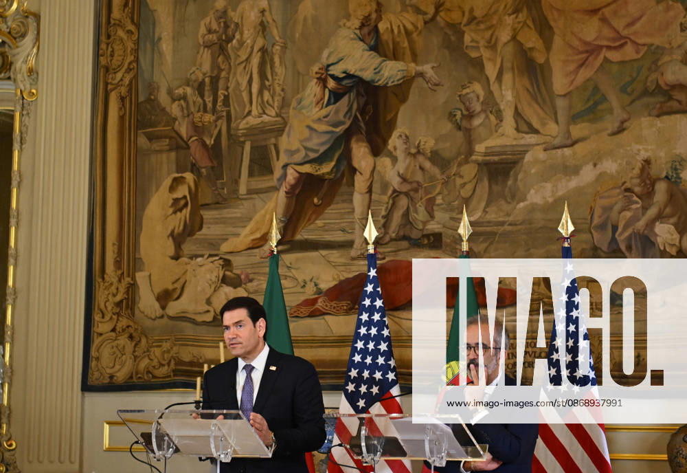 US Secretary of State Marco Rubio visits Portugal LISBON, PORTUGAL - OCTOBER 8: US Secretary of State Marco Rubio (L) and Portuguese Foreign Minister Paulo Rangel (R) hold a joint press conference at the Necessidades Palace, home to Portugal s Foreign Ministry, in Lisbon, Portugal, on October 8, 2026. Zed Jameson Anadolu Lisbon Portugal. Editorial use only. Please get in touch for any other usage.