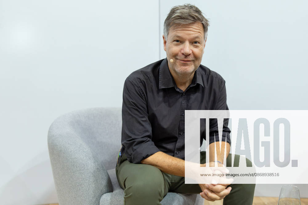 Frankfurt Book Fair 2026: Robert Habeck presents his new book, *Arctic Meltdown*, at the Thalia booth, Frankfurt am Main, Hesse, Germany, Exhibition Center