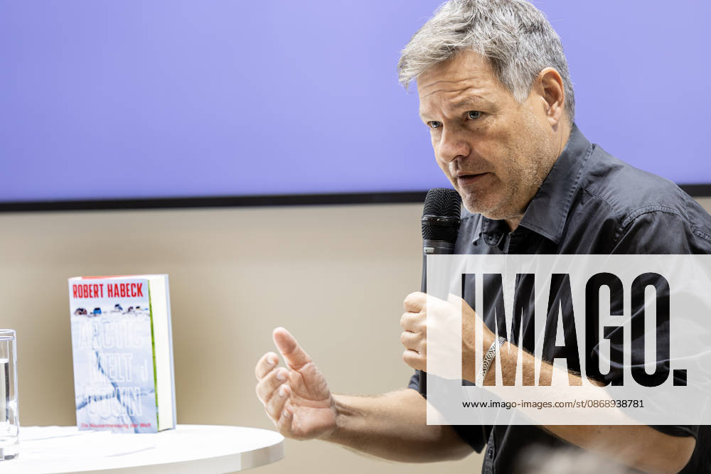 Robert Habeck at the 2026 Frankfurt Book Fair, August 10, 2026. Former Federal Minister of Economics and Vice Chancellor Robert Habeck of Alliance 90 The Greens will present his book *Arctic Meltdown* on Thursday on the *ZEIT* stage as part of the 2026 Frankfurt Boo
