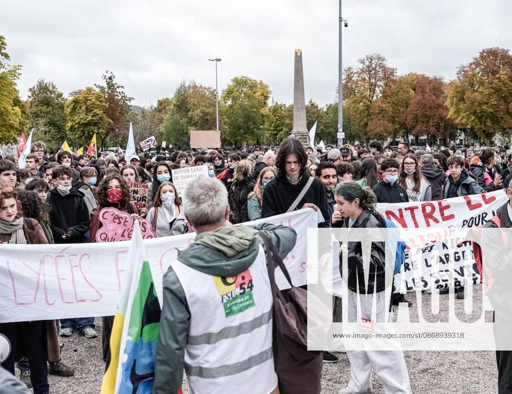 Protest against eduction conditions continues in Nancy NANCY, FRANCE - OCTOBER 8: Students holding placards take to the streets to protest education conditions in Nancy, France, on October 8, 2026. Students are taking part in a nationwide high-school mobilization over school conditions and demands for greater education resources, while security units remain deployed around several locations in the city. Muhammed Said Tako Anadolu Nancy France. Editorial use only. Please get in touch for any other usage.