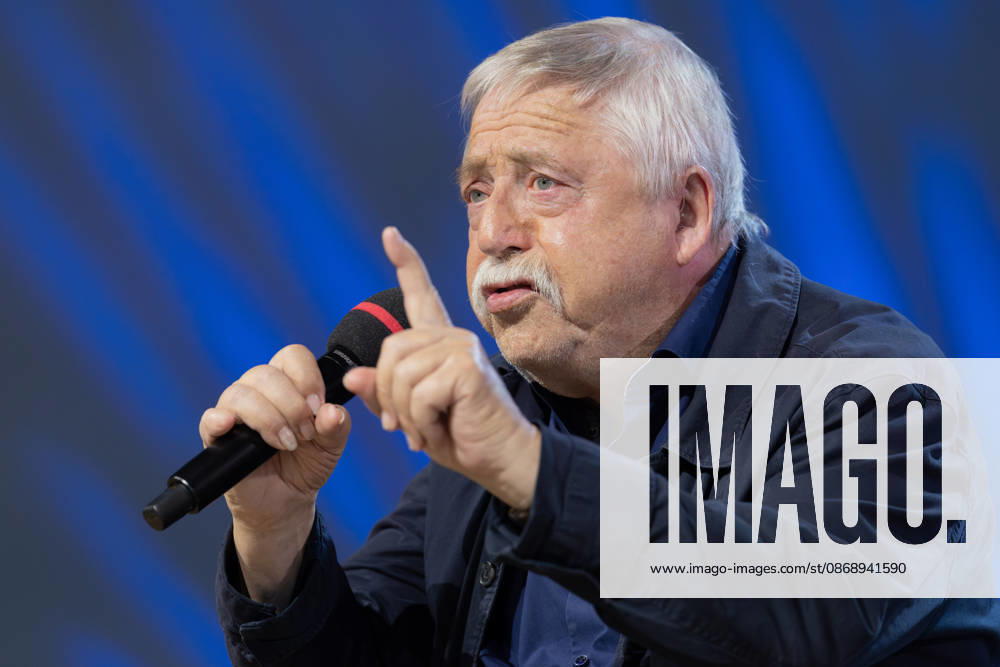 Frankfurt Book Fair 2026: Wolf Biermann presents his book *Ihr löscht das Feuer mit Benzin* on the literature stage hosted by ARD, ZDF, and 3sat, Frankfurt am Main, Hesse, Germany, Exhibition Center