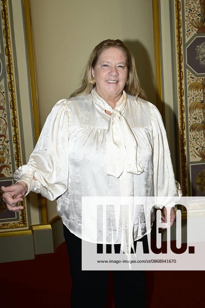 Kathy Kelly at the press conference and presentation of the 16th HOPE Award at the 18th Hope Gala 2026 at the Schauspielhaus Dresden, Dresden, October 8, 2026 Foto:xM.xWehnertx xFuturexImagex hope_pk_6006