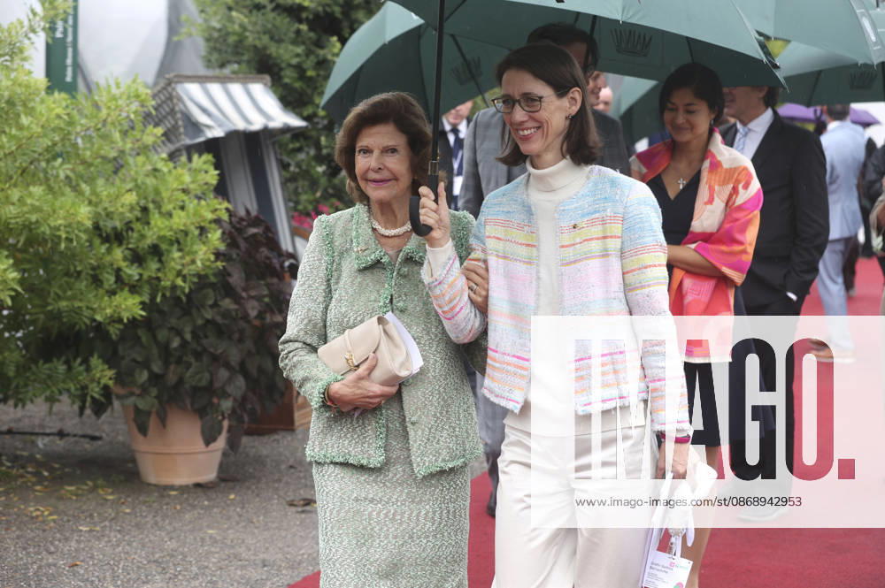 Queen Silvia of Sweden and Countess Bettina Bernadotte at the Mentor Foundation’s anniversary celebration on Mainau Island, Mainau, October 8, 2026 Foto:xAgenturxWehnertx xGränzdörferx xFuturexImagex silvia_6033
