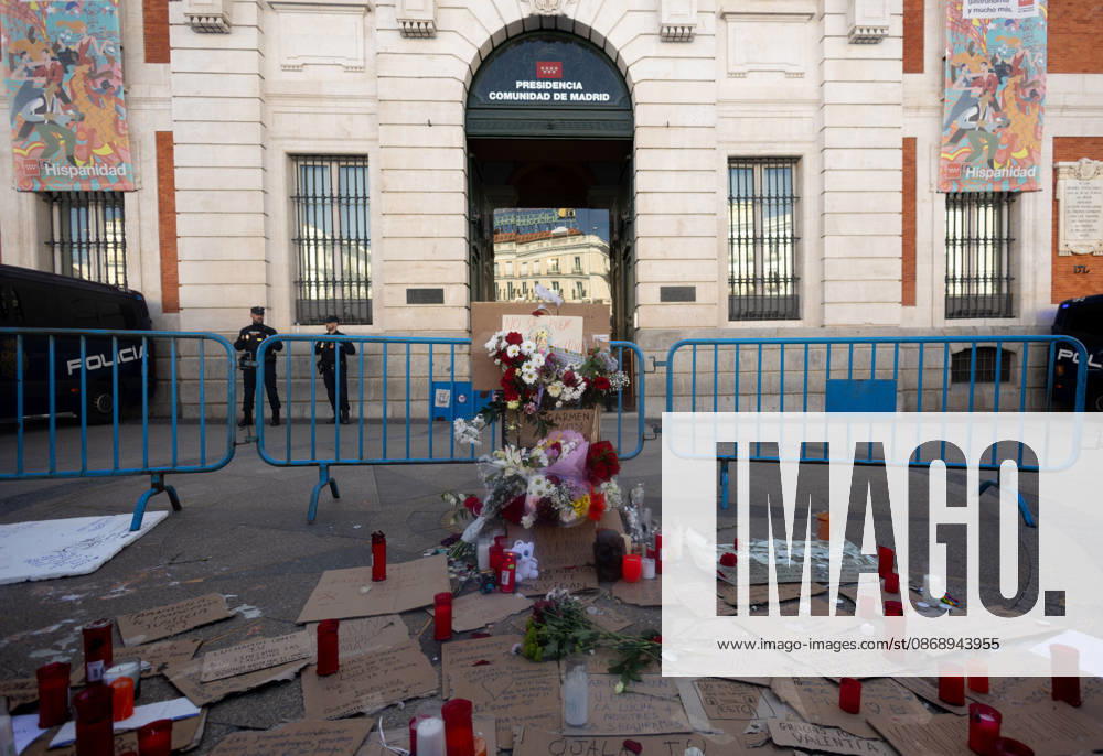 Protesters at Sol Square Stand by Their Demands for Affordable Housing Flowers and candles in tribute to Maricarmen Abascal during the housing protest at Puerta del Sol on October 8, 2026, in Madrid, Spain. The encampment at Sol has spilled over into the square, and the protesters are maintaining their demands against evictions and exorbitant rents. The Official State Gazette (BOE) published yesterday, October 7, the new version of the housing and rent decrees that the Council of Ministers had approved the previous day OCTOBER 8, 2026, Madrid, Spain