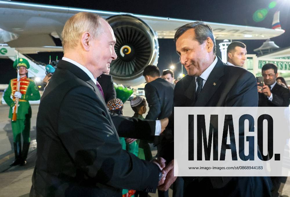 Turkmenistan Russia 9260591 08.10.2026 Russian President Vladimir Putin is welcomed by Turkmen Deputy Prime Minister and Foreign Minister Rashid Meredov upon arrival at Turkmenbashi International Airport in Turkmenbashi, Turkmenistan. Vladimir Smirnov Sputnik Turkmenbashi Turkmenistan