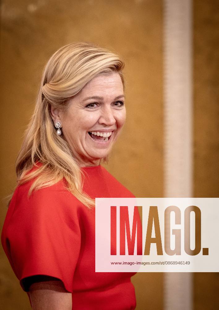 Queen Maxima Receives Appeltjes van Oranje - The Hague Queen Máxima of the Netherlands presents the 2026 Appeltjes van Oranje awards during a ceremony at Noordeinde Palace in The Hague, Netherlands on October 8, 2026. His Majesty King Willem-Alexander and Her Royal Highness Princess Beatrix of the Netherlands are in attendance at the event, where three social initiatives in the Kingdom will be recognized. The winners are to be announced during the ceremony. Photo by Patrick van Emst NL Beeld ABACAPRESS.COM The Hague Netherlands