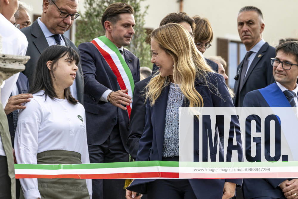 IPA89434793 - ASCOLI PICENO, ITALY OCTOBER 8, 2026: Prime Minister Giorgia Meloni attends the presentation and inauguration ceremony for the Palazzo Saladini Pilastri complex and its monumental park in Ascoli Piceno. The restoration project is part of the PINQuA program for urban regeneration and the enhancement of the citys historical heritage. (Photo: Andrea Vagnoni IPA Agency)