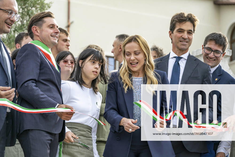 IPA89434808 - ASCOLI PICENO, ITALY OCTOBER 8, 2026: Prime Minister Giorgia Meloni attends the presentation and inauguration ceremony for the Palazzo Saladini Pilastri complex and its monumental park in Ascoli Piceno. The restoration project is part of the PINQuA program for urban regeneration and the enhancement of the citys historical heritage. (Photo: Andrea Vagnoni IPA Agency)