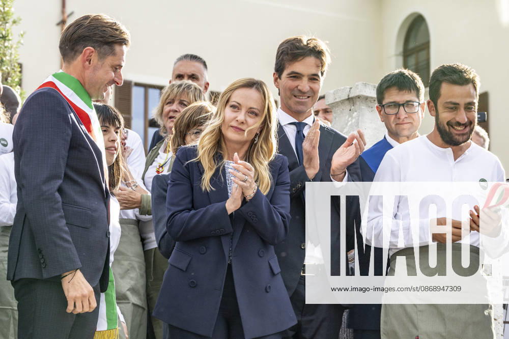 IPA89434819 - ASCOLI PICENO, ITALY OCTOBER 8, 2026: Prime Minister Giorgia Meloni attends the presentation and inauguration ceremony for the Palazzo Saladini Pilastri complex and its monumental park in Ascoli Piceno. The restoration project is part of the PINQuA program for urban regeneration and the enhancement of the citys historical heritage. (Photo: Andrea Vagnoni IPA Agency)