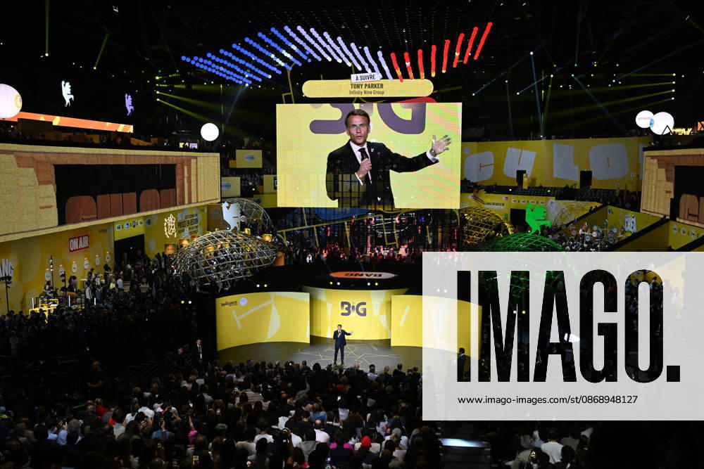 President Macron at Bpifrance Inno Generation - Paris France s President Emmanuel Macron delivers a speech on stage during the Bpifrance Inno Generation (BIG) event, one of Europe’s largest gatherings dedicated to entrepreneurs, in Paris, France on October 8, 2026. Photo by Jeanne Accorsini Pool ABACAPRESS.COM Paris France