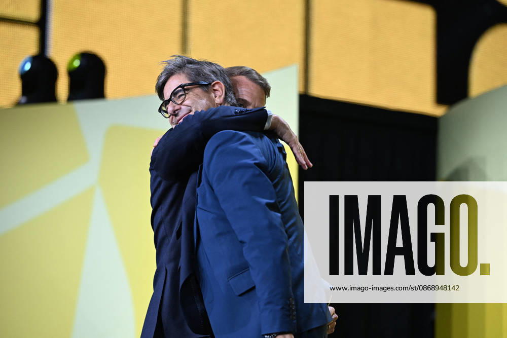 President Macron at Bpifrance Inno Generation - Paris France s President Emmanuel Macron greets General Manager of the Banque Publique d’Investissement (Bpifrance) Nicolas Dufourcq on stage during the Bpifrance Inno Generation (BIG) event, one of Europe’s largest gatherings dedicated to entrepreneurs, in Paris, France on October 8, 2026. Photo by Jeanne Accorsini Pool ABACAPRESS.COM Paris France