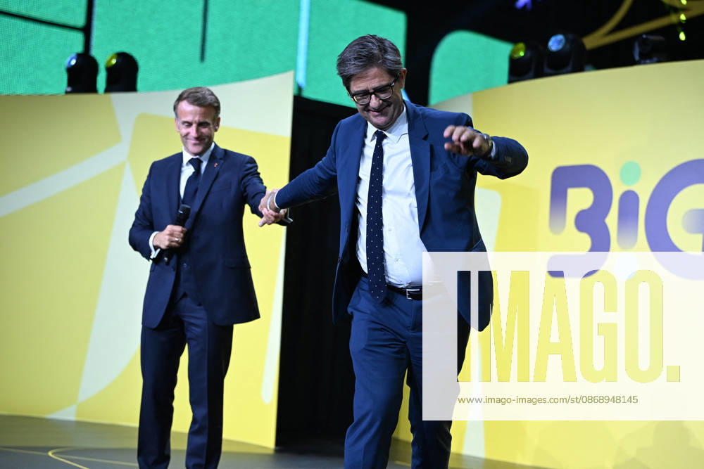 President Macron at Bpifrance Inno Generation - Paris France s President Emmanuel Macron greets General Manager of the Banque Publique d’Investissement (Bpifrance) Nicolas Dufourcq on stage during the Bpifrance Inno Generation (BIG) event, one of Europe’s largest gatherings dedicated to entrepreneurs, in Paris, France on October 8, 2026. Photo by Jeanne Accorsini Pool ABACAPRESS.COM Paris France