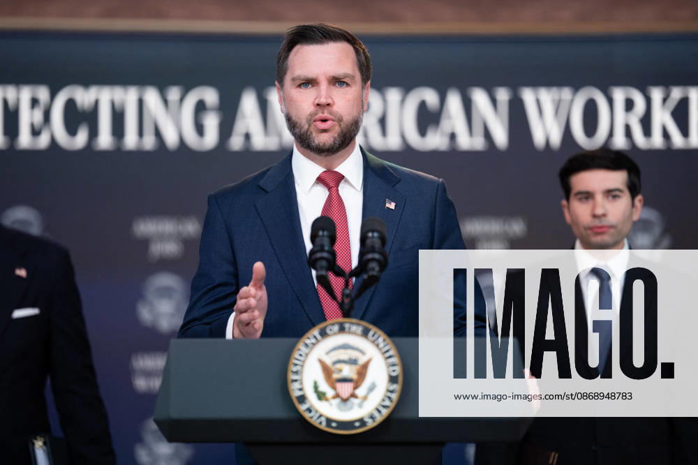 JD Vance During Immigration Program Announcement - Washington Vice President JD Vance gives remarks during an announcement in the South Court Auditorium of the Eisenhower Executive Office Building at the White House in Washington, DC, US, on Thursday, Oct. 8, 2026. The Trump administration said Thursday that it would suspend an immigration program for multiple tech firms, including Microsoft Corp., alleging widespread abuse of a worker visa system. Photo by Aaron Schwartz Pool ABACAPRESS.COM Washington District of Columbia