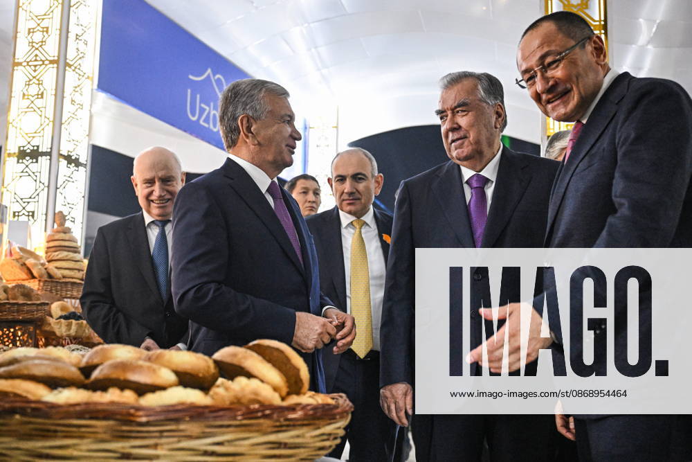 TURKMENISTAN, BALKAN PROVINCE - OCTOBER 8, 2026: Shavkat Mirziyoyev, President of Uzbekistan, his counterpart Emomali Rahmon (L-R front), of Tajikistan, Sergei Lebedev, Secretary General of the Commonwealth of Independent States (CIS), and Nikol Pashinyan (L-R back), Prime Minister of Armenia, visit a traditional food festival in the Awaza National Tourist Zone on the sidelines of a meeting of the CIS Council of Heads of State in Turkmenbasy Turkmenistan - ZUMAt113 20261008_zaa_t113_629