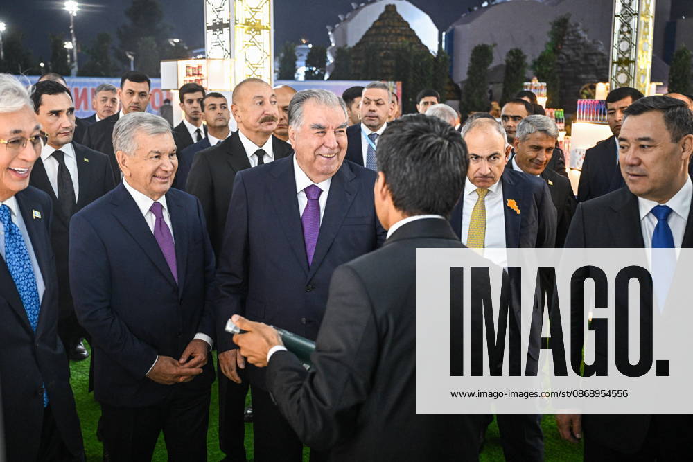TURKMENISTAN, BALKAN PROVINCE - OCTOBER 8, 2026: Presidents Kassym-Jomart Tokayev of Kazakhstan, Shavkat Mirziyoyev of Uzbekistan, Emomali Rahmon of Tajikistan, Nikol Pashinyan, Prime Minister of Armenia, Presidents Sadyr Japarov (L-R front) of Kyrgyzstan, Serdar Berdimuhamedow of Turkmenistan, and Ilham Aliyev (L-R back) of Azerbaijan visit a traditional food festival in the Awaza National Tourist Zone on the sidelines of a meeting of the CIS (Commonwealth of Independent States) Council of Heads of State in Turkmenbasy Turkmenistan - ZUMAt113 20261008_zaa_t113_631