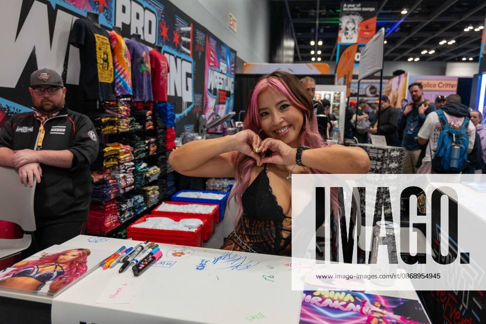 New York, NY- September 25: Nina Shirakawa at New York City Comic Con Opening on October 8,2026 . Credit: Camara Porter USA - ZUMAa123 20261008_zaa_a123_006