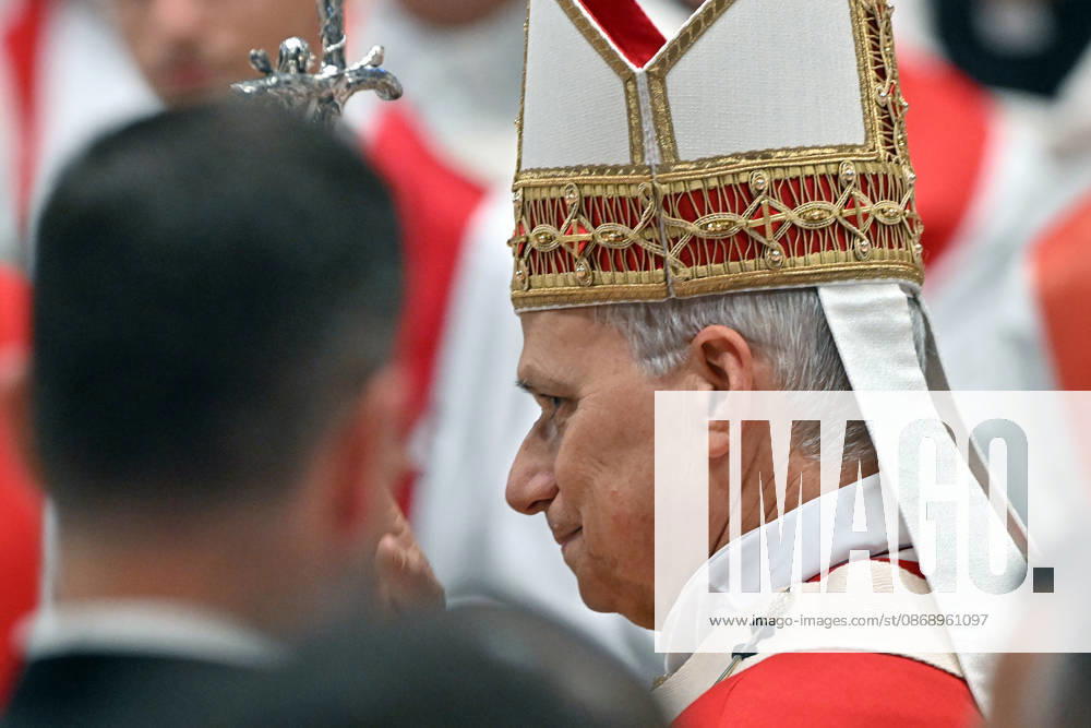 ROME - VATICAN - POPE - 2026 10 8 Italy, Rome, Vatican, 2026 10 8 Pope Leo XIV celebrates Holy Mass for the academic year at the Pontifical Universities in St Peter s Basilica in the Vatican . - NO BOOKS