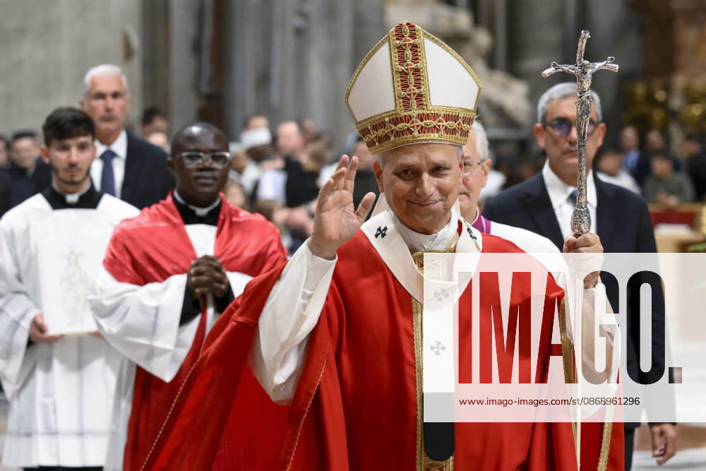 IPA89439396 - Italy, Rome, Vatican, October 8, 2026: Pope Leo XIV presides over Holy Mass for the inauguration of the academic year at the pontifical universities in St. Peter s Basilica in the Vatican. Photo by VATICAN MEDIA Catholic Press Photo