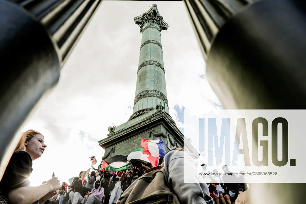 On Thursday, October 8, 2026, the Place de la Bastille in Paris was the focal point of a major high school student demonstration, part of a nationwide movement of anger affecting many schools. This Thursday, October 8, 2026, the Place de la Bastille in Paris was the focal point of a major high school student demonstration, part of a national movement of anger affecting many educational institutions 460318 2026 10 08 Paris France