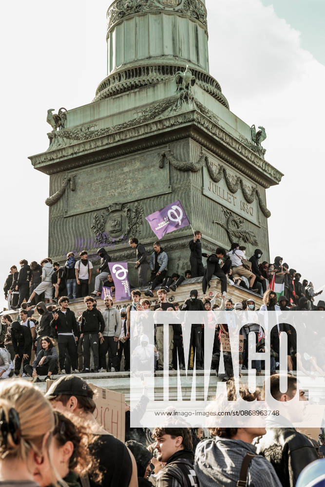On Thursday, October 8, 2026, the Place de la Bastille in Paris was the focal point of a major high school student demonstration, part of a nationwide movement of anger affecting many schools. This Thursday, October 8, 2026, the Place de la Bastille in Paris was the focal point of a major high school student demonstration, part of a national movement of anger affecting many educational institutions 460318 2026 10 08 Paris France