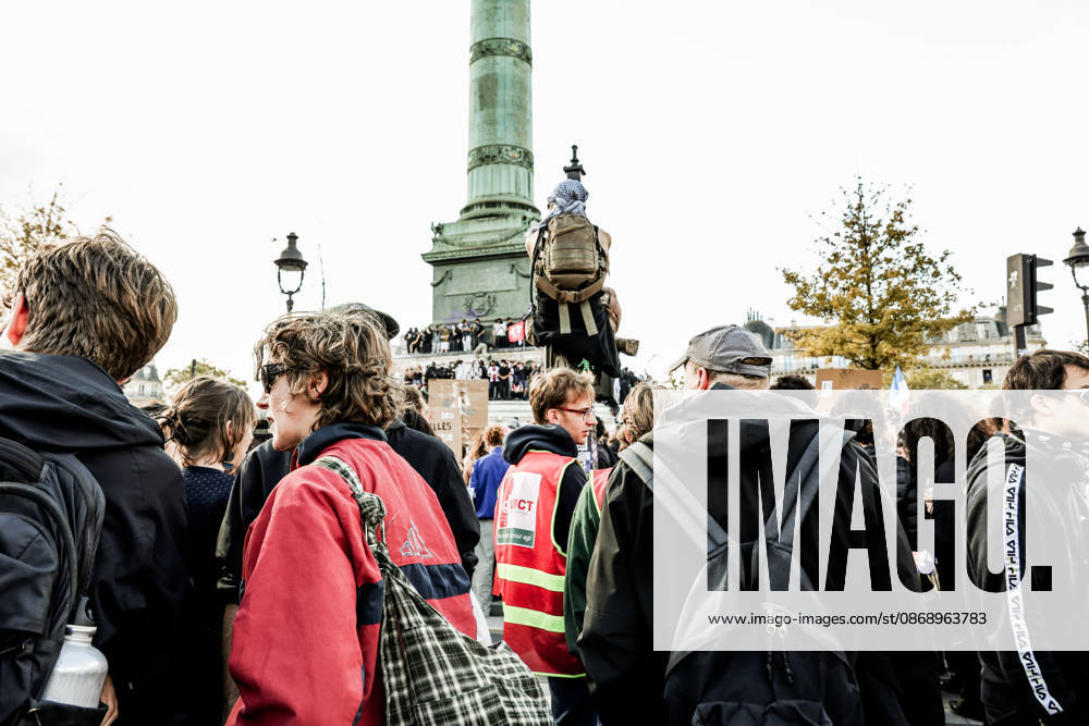 On Thursday, October 8, 2026, the Place de la Bastille in Paris was the focal point of a major high school student demonstration, part of a nationwide movement of anger affecting many schools. This Thursday, October 8, 2026, the Place de la Bastille in Paris was the focal point of a major high school student demonstration, part of a national movement of anger affecting many educational institutions 460318 2026 10 08 Paris France