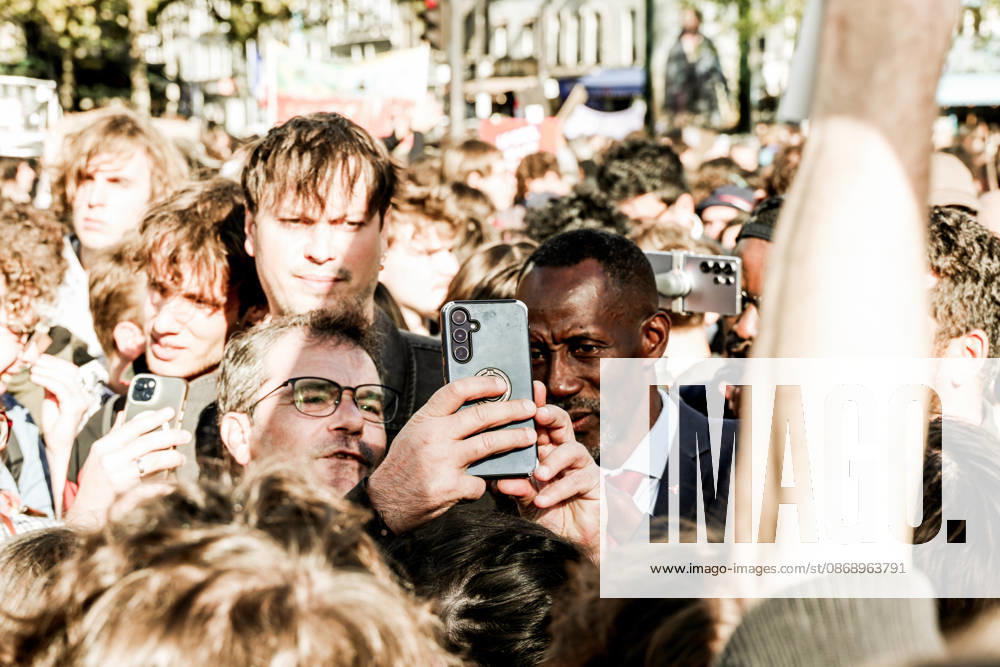 On Thursday, October 8, 2026, the Place de la Bastille in Paris was the focal point of a major high school student demonstration, part of a nationwide movement of anger affecting many schools. This Thursday, October 8, 2026, the Place de la Bastille in Paris was the focal point of a major high school student demonstration, part of a national movement of anger affecting many educational institutions 460318 2026 10 08 Paris France Bagayoko, Bally