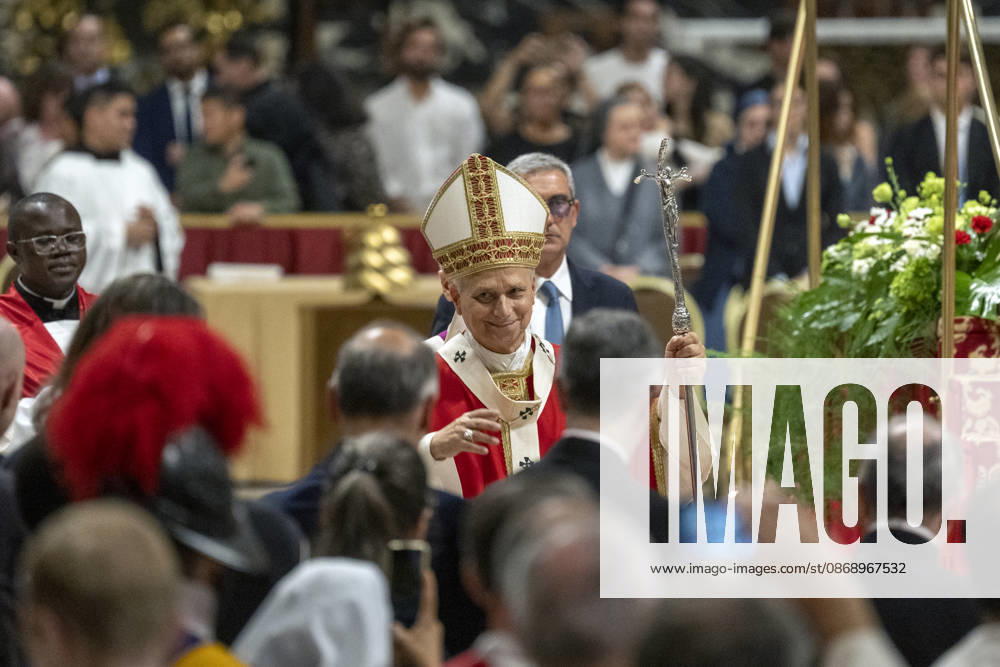 IPA89441147 - Italy, Rome, Vatican, October 8, 2026: Pope Leo XIV presides over Holy Mass for the inauguration of the academic year at the pontifical universities in St. Peter s Basilica in the Vatican. Photo by VATICAN MEDIA Catholic Press Photo