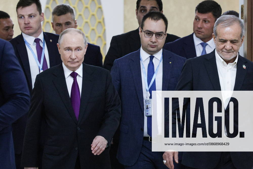 TURKMENISTAN, BALKAN PROVINCE - OCTOBER 8, 2026: Russia s President Vladimir Putin (L front) and his counterpart Masoud Pezeshkian of Iran are seen before their bilateral meeting held as part of the CIS (Commonwealth of Independent States) Council of Heads of State in Turkmenbasy Turkmenistan - ZUMAt113 20261008_zaa_t113_780