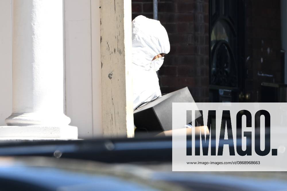 FBI agents seize several pieces of evidence from the home of Eugene Horsch on West Chew Avenue in Philadelphia, Pennsylvania, United States, on October 8, 2026. Several evidence boxes and bags including items were removed from the home. Authorities are investigating the property after linking it to at least seven missing women. Eugene Horsch is the son of the late Raymond R.C. Horsch. Philadelphia USA - ZUMAs197 20261008_aaa_s197_094