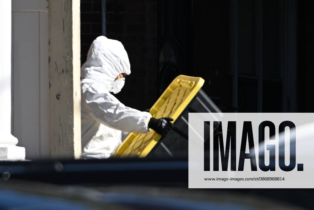 FBI agents seize several pieces of evidence from the home of Eugene Horsch on West Chew Avenue in Philadelphia, Pennsylvania, United States, on October 8, 2026. Several evidence boxes and bags including items were removed from the home. Authorities are investigating the property after linking it to at least seven missing women. Eugene Horsch is the son of the late Raymond R.C. Horsch. Philadelphia USA - ZUMAs197 20261008_aaa_s197_097