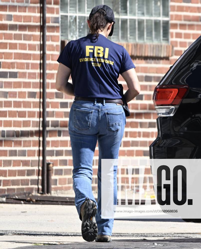 FBI agents seize several pieces of evidence from the home of Eugene Horsch on West Chew Avenue in Philadelphia, Pennsylvania, United States, on October 8, 2026. Several evidence boxes and bags including items were removed from the home. Authorities are investigating the property after linking it to at least seven missing women. Eugene Horsch is the son of the late Raymond R.C. Horsch. Philadelphia USA - ZUMAs197 20261008_aaa_s197_100