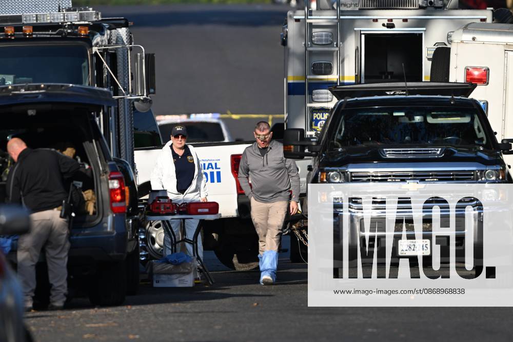 FBI agents seize several pieces of evidence from the home of Eugene Horsch on West Chew Avenue in Philadelphia, Pennsylvania, United States, on October 8, 2026. Several evidence boxes and bags including items were removed from the home. Authorities are investigating the property after linking it to at least seven missing women. Eugene Horsch is the son of the late Raymond R.C. Horsch. Philadelphia USA - ZUMAs197 20261008_aaa_s197_101