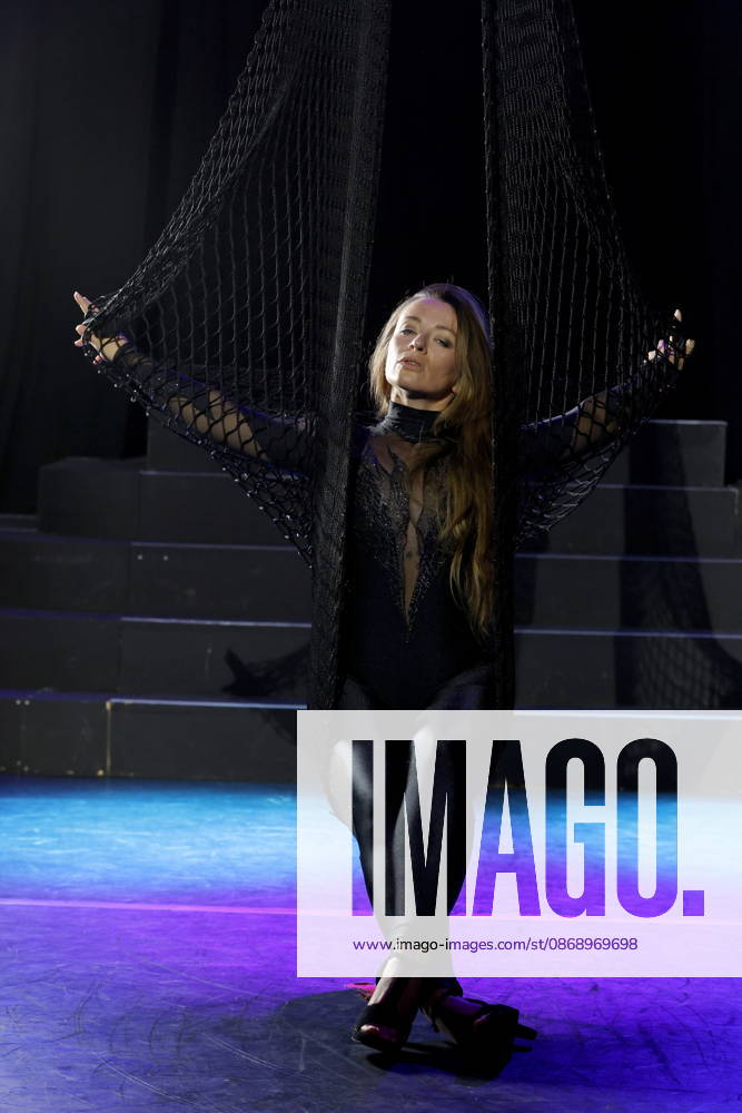 Herne, Revue Palast Ruhr: Press conference for the new show Iconics —a mix of cross-dressing, drag, live singing, acrobatics, and dance—featuring Sabrina Püschel