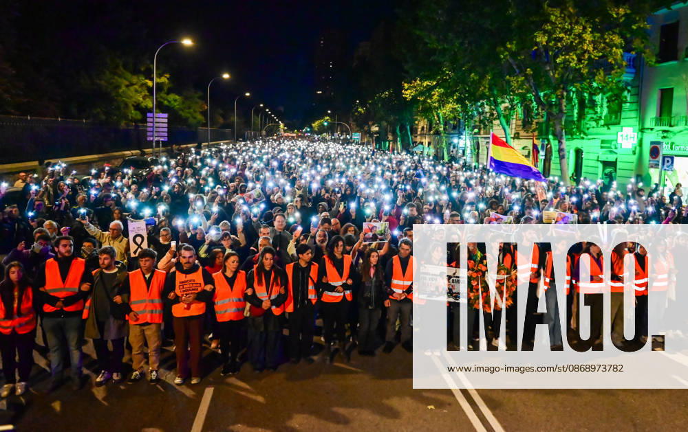 March in memory of Maricarmen, who died after being evicted from her home and became a symbol of the struggle for housing rights and against real-estate speculation. Madrid SPAIN - ZUMAz108 20261008_znp_z108_037