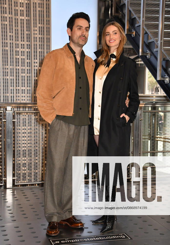 NEW YORK, NY- OCTOBER 8: Ed Weeks and Allegra Edwards at the Empire State Building to Celebrate the Premiere of CBS New Series, Eternally Yours on October 8, 2026 in New York City. Credit: AdMedia New York City USA - ZUMAa123 20261008_zaa_a123_094