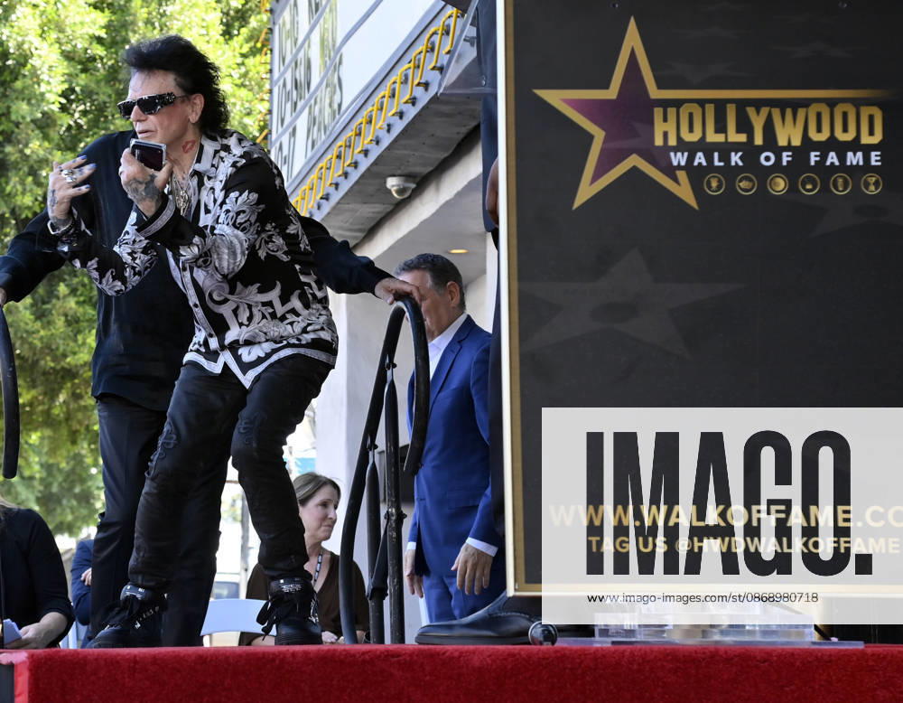 Russell Hitchcock of the rock duo Air Supply is introduced during an unveiling ceremony honoring the duo with the 2,859th star on the Hollywood Walk of Fame in Los Angeles on Thursday October 8, 2026. Looking on is David Foster (L) and Pat Sajak LAP2026100801 JIMxRUYMEN